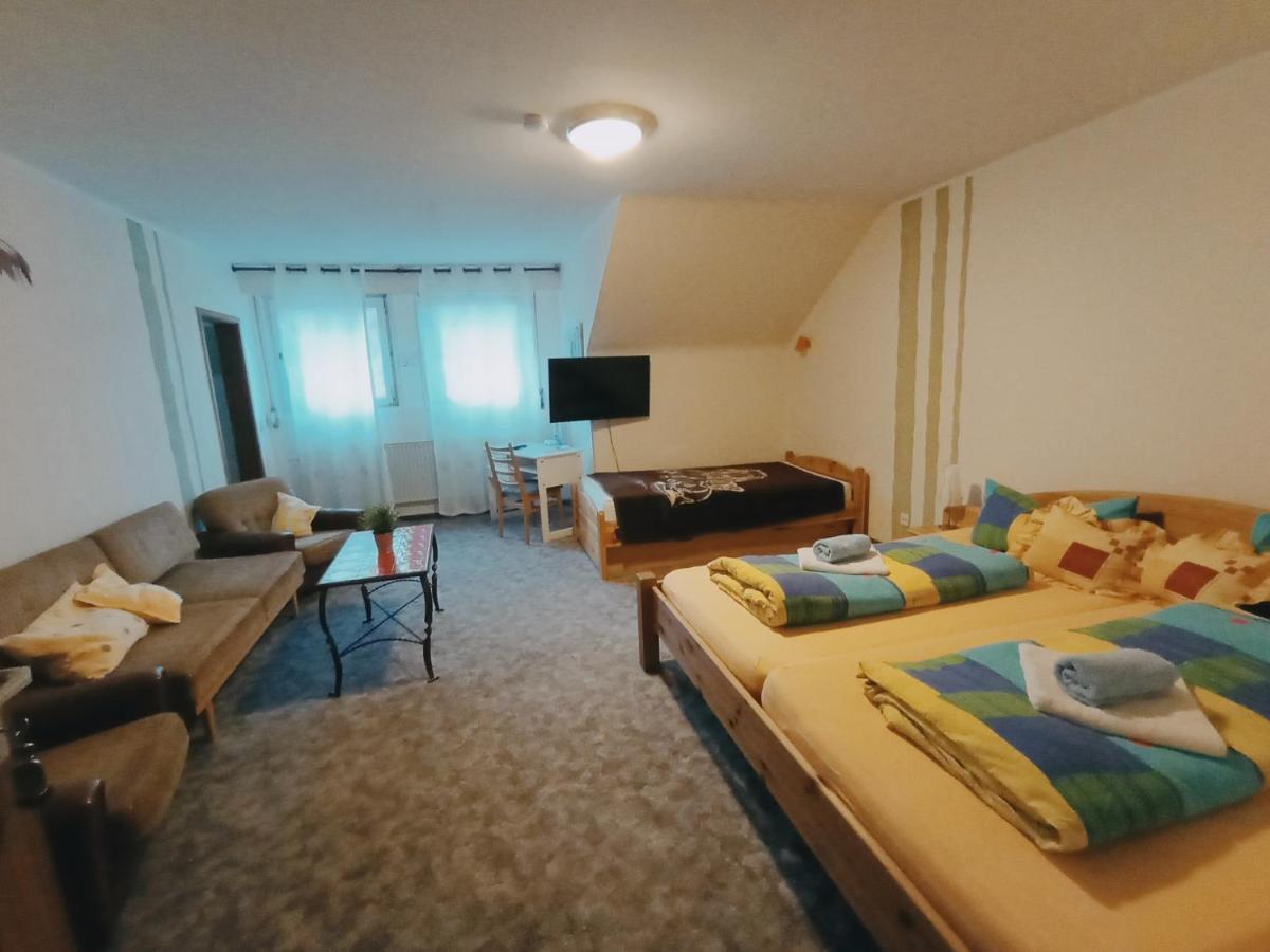 Mueller Hotel 2*